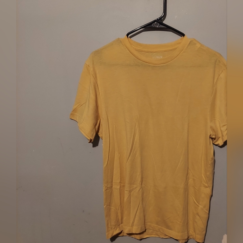 J. Crew Crewneck Graphic Tee Tshirt Size Medium Yellow Casual Cotton Washed